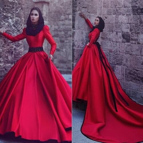 Vestido De Noiva Arabic Islamic Muslim Wedding Dresses with Hijab 2021 Turkish Long Sleeve Princess Red Wedding Dress Vintage