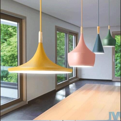 Modern Nordic Pendant Light Iron Lampshade Wood LED Hanging Lamp for Dining Room Hotel Bedroom Kitchen Lighting Fixtures