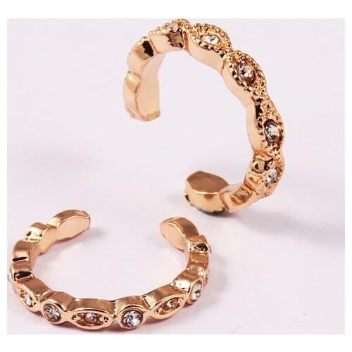 Welback 2 pcs Ear Bone Clip Ear Cuff For Women Girl Trendy Round Small Clip Earrings NO Piercing Gold Metal Rhinestone Jewelry