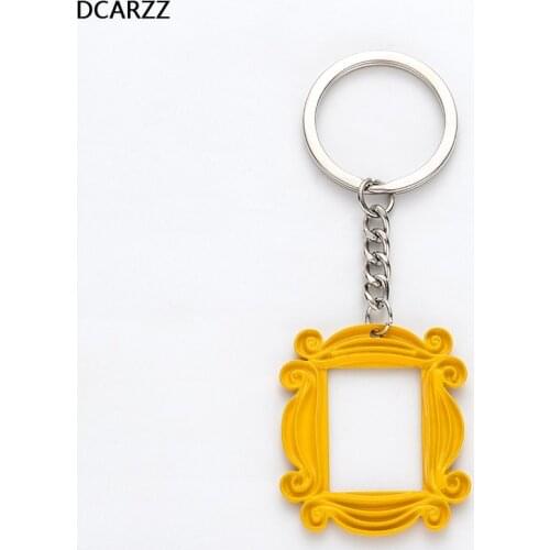 2019 Friends TV Series Peephole Frame Key Chains Monicas Yellow Door Key Ring Replica Friends TV Show Gift Jewelry Wholesale