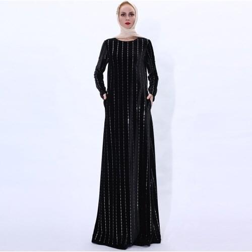 Muslim Dress Women Autumn/Winter Sequined Gold Velvet Long Dress Muslim Women Long-sleeved Warm Abaya Dubai Donsignet