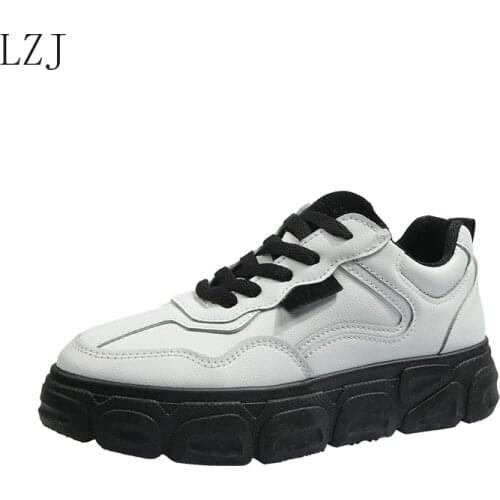 Size 43 2019 New Spring Fashion Women Casual Shoes Leather Platform Shoes Women Sneakers Ladies White Trainers Chaussure Femme