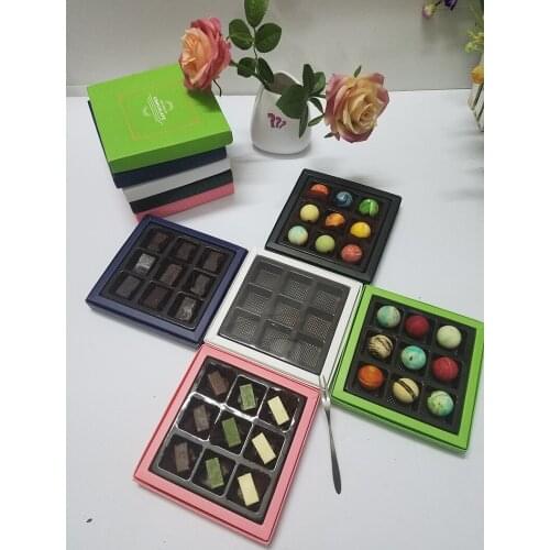16.8*16.2*2.4CM chocolate Macaroon box hold 9 pcs.cracker Box packaging.100piece\lot SN1130