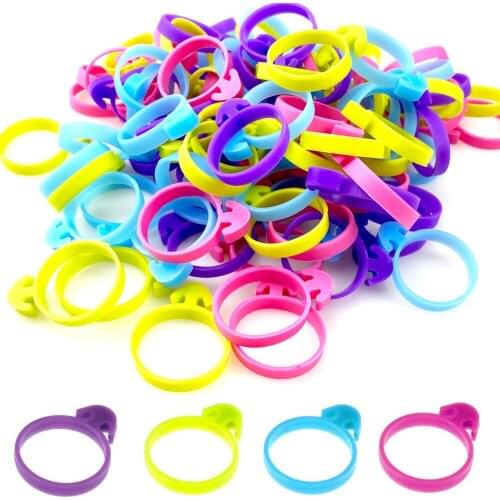 100PCS Metallic Dot Pattern Twist Ties Kitchen Bag Clips for Bag Package Party Candies Pastry Cupcake Bag (Random Color)