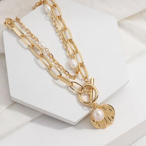 Lifefontier Punk Multi-layer Shell Pendant Chain Necklace Gold Metal Pearl Necklaces for Women Fashion Jewelry 2021 Accessories