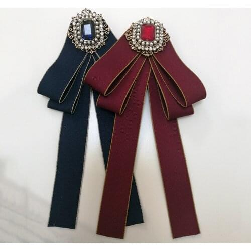 Luxury Pearl Fabric Brooch Pin Fashion Ribbon Tie Brooches for Women Girls Cute Rhinestone Flower Bow Brand Brooches on Clothes