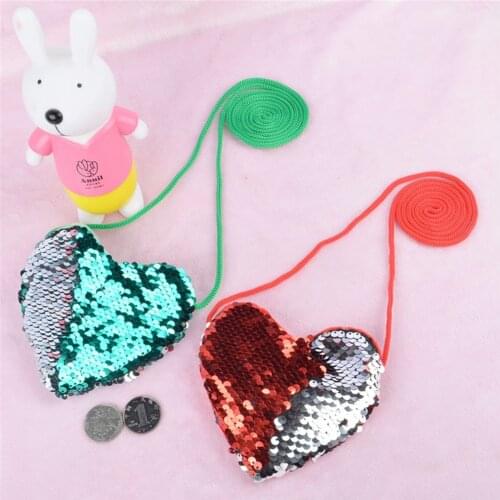Womens Mini Wallets Love Heart Shining Sequins Coin Purse Female Small Hand Bags Girls Sling Card Holder Crossbody Bags