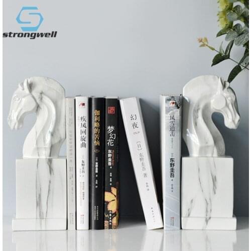 Strongwell Nordic Horse Statue Book Stand Retro Bookends Resin Craft Office Study Desktop Art Ornaments Home Decoration Gift
