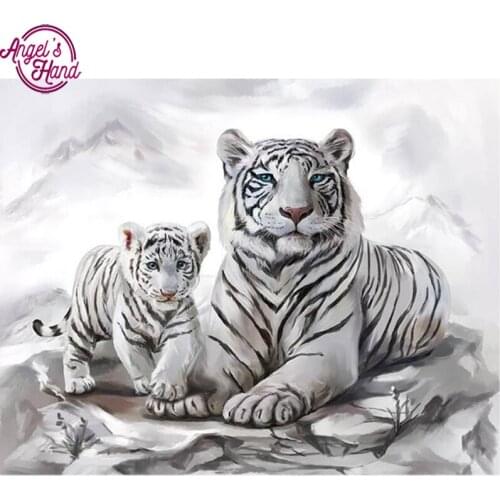 Diamond Embroidery Animal Wall Art Square Cross Stitch Full Diamond Painting White tiger Living Room Decor Needlework