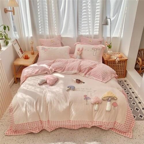 2020 Luxury Flannel Velvet 3D Mushrooms Bedding Set Warm Fleece Duvet Cover Bedsheet Pillowcases Twin Queen King Size 3/4/6/7Pcs