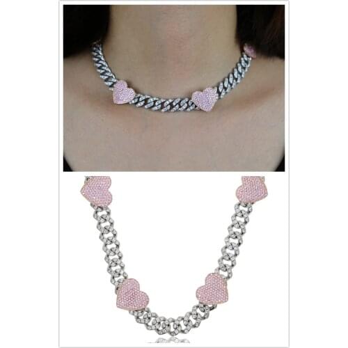 2021 New Iced Out Hip Hop Cuban Chain Necklace Paved Pink Heart Shape Cz Lovely Jewelry For Women Wedding Gift Unique Design