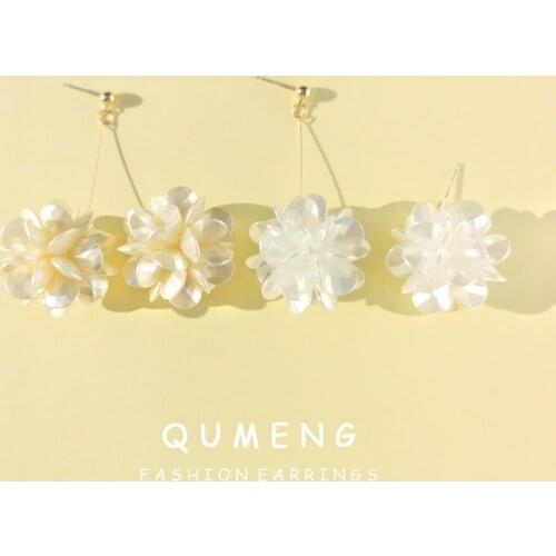 QUMENG 2020 Vintage Boho Flower Simulated Pearl drop Earring Acrylic White Fashion Jewelry Earrings for Women Asymmetry Gift
