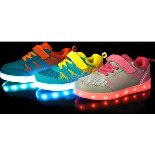 SKOEX Children Lighted Sneakers Light Shoes Luminous Sneakers For Boys Girls Krasovki Backlight Kid Party Cool Glowing Shoes