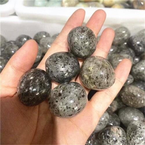 20-30mm high quality kiwi jasper crystals healing stones natural Pitaya jasper tumbled stones for Christmas decoration