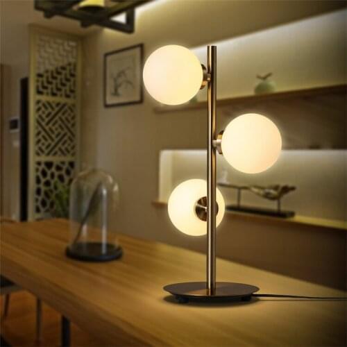 3 Heads Nordic Minimalist Art Molecular Table Lamp Romantic Golden Creative Metal Glass Ball Bedside Cafe Study Led Lighting