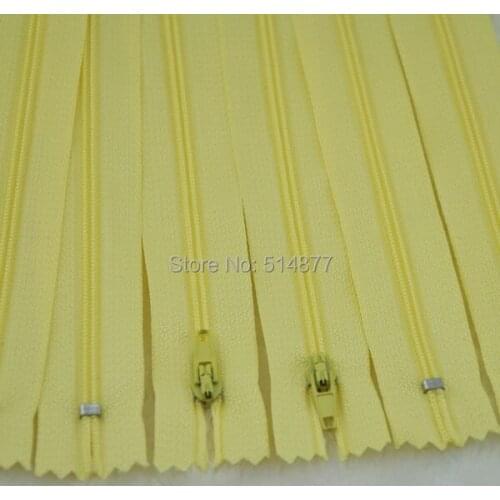 10 pcs L-yellow Color Nylon Coil Zippers Tailor Sewing Tools Craft 9 Inch Z08