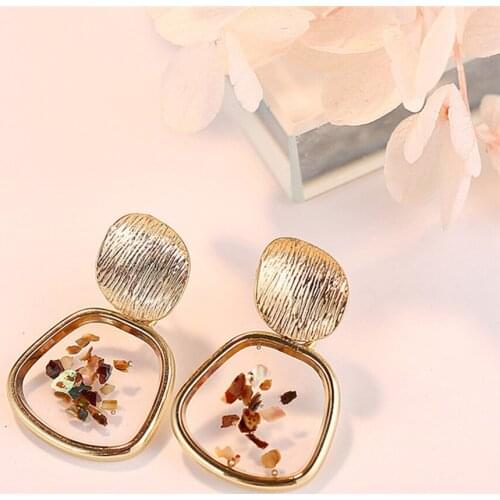 Vintage transparent shell irregular earrings ladies novel earrings creative personality ladies holiday gifts серьги женские#40