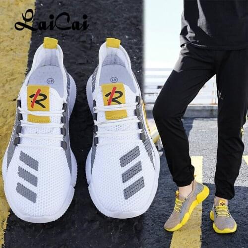 LaiCai New Arrival Men Comfortable Casual Lightweight Running Shoes Summer Ultralight Breathable Sneakers Walking Shoes Zapato
