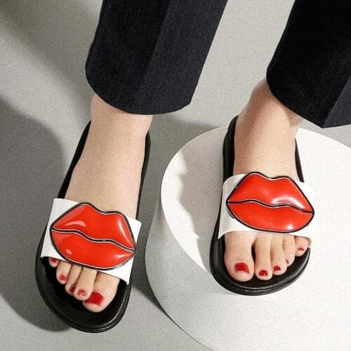2020 Fashion Women Summer Slippers Soft Sole Slides Lovely Lips Beach Slippers Platform Slip On Sandals Women Shoes Flip Flops