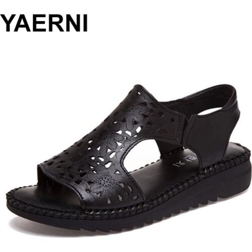YAERNI 2019 Summer Handmade Genuine Leather Women Sandals Cut-Outs Women Flats Sandals Retro Leather Mother Sandal ShoesE786