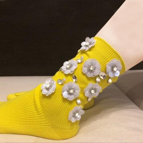Calcetines Mujer Pug Women Socks Pearl Rhinestone Limited Real Sale Casual 2020 Flowers Cotton Yellow Solid Color Nail Bead