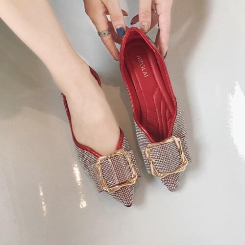 2020 Women Flat Shoes Ladies Shoes New Fashion Luxury Rhinestone Trend Metal Flat Shoes Pointed Toe Casual Womens Shoes W33-82