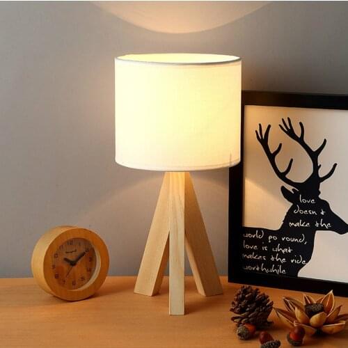 Simple Wood Desk Lamp with Fabric Shade E27 LED Table Lamp for Bedroom Living Room Study Room Cafe Hotel Lamparas De Mesa