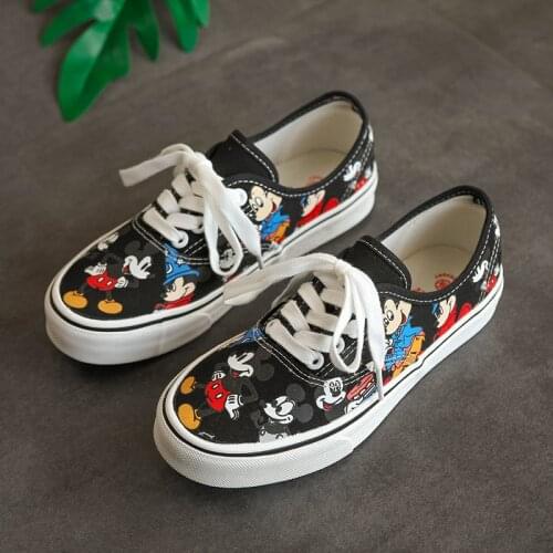 Women Anime Shoes Sneakers For Women 2021 Cartoon Print Shoes Girls Canvas Sneakers Womens Designer Low Top Flat Espadrilles