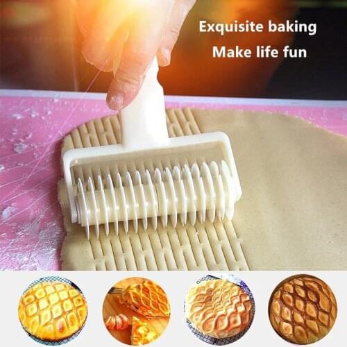 Large Size Pizza Roller Cutter Pie Cookie Cutter Pastry Dough Roller Lattice Cutter Craft Embossing Knife Baking Tools Gadgets