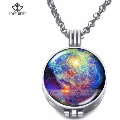 RoyalBeier 1PC Fantasy star Sky Necklace Open Bezel Antique Vintage Lockets Cosmos Pendant Perfume With Pads Minimalist Jewelry