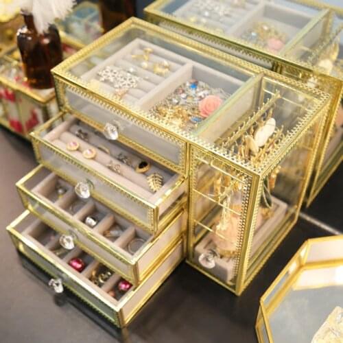 Jewelry storage box to pick up the hand jewelry storage box simple glass with flannel earrings earrings box finishing box frame