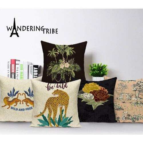 Cute Tiger Cushion Case Autumn and Winter Home Decoration Pillows Cases Animal Sofa Cushions Cover Linen Pillow Covers Cojines