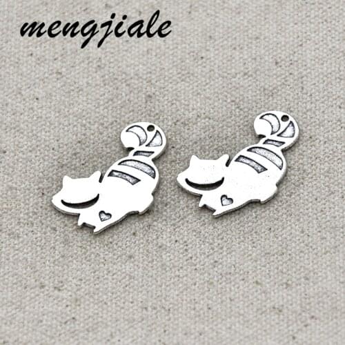 8pcs Wholesale Metal Alloy Lovely Cat Charms Pendants For Handmade Decoration Vintage DIY Jewelry Making Findings