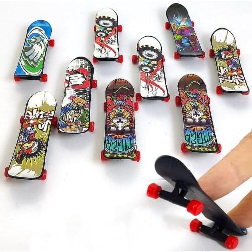 Mini Finger Skateboard Creative Children Fingertip Sports Finger Skate Scooter Plastic Finger Skateboard For Kids Christmas Gift