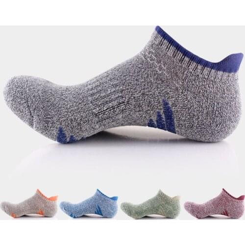 2021 Men Sport Short Sock Soft Casual Non Slip Running Training Anti-sweat Socks Fashion Streetwear Socks Classical