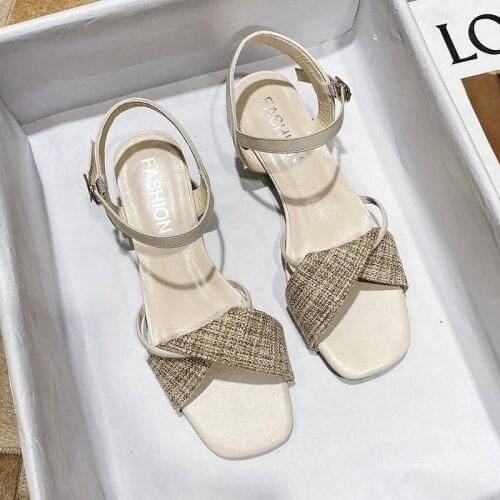 Newly Arrived Shoes Women Fashion Buckle Strap Low-heeled Sandals Square Toe Open Toe Ladies Shoes Summer Causal Sandals 2021