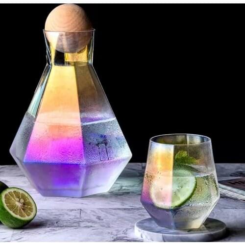 Luxury Diamond Shape Glass Water Kettle with Natural Wood Ball Lid Clear Cold Water Jug Juice Beverage Pitcher Home Drinkware