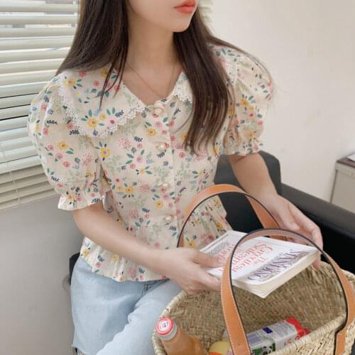 Summer Female Vintage Floral Print Blouse Women Casual Short Puff Sleeve Tops Shirt Office Ladies Peter Pan Collar Blouse Q399