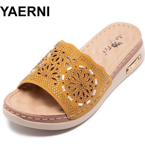 YAERNISummer Platform Slippers Women Beach Sandals Rhinestone Wedges Ladies Shoes Open Toe Outdoor Slides Hollow Out Female Flip