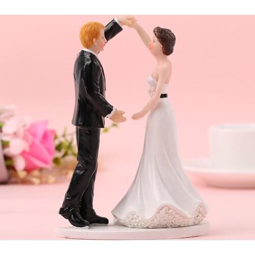 Bolafynia New product wedding Doll Resin Crafts Decoration Valentines Day Gift Cake Top Decoration wedding gift toy