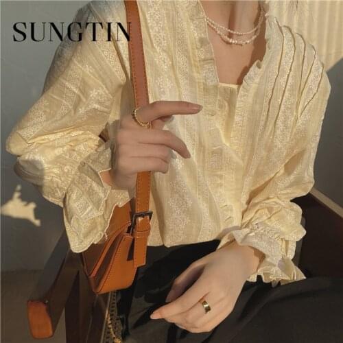 Sungtin Vintage Sweet Shirt Blouses Women Korean 2021 Spring Cute Fashion Shirt Female Chic Blouse Shirt New Butterfly Sleeve