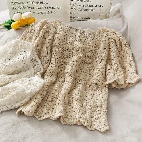 Short-sleeved lace pullover womens knitted summer new Korean round neck wild hollow crochet temperament sweet