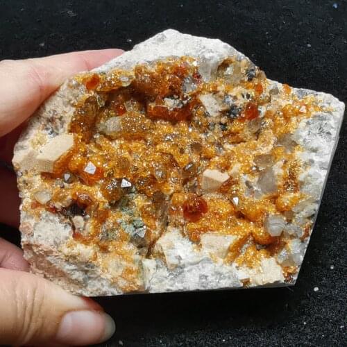 100% natural garnet mineral specimen stone decoration crystal healing energy geology teaching collection ornaments