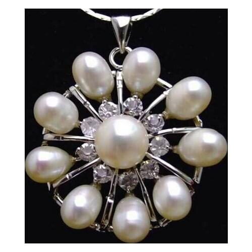 32mm Flower 6-7mm Rice White Natural Pearl Pendant Necklace for Women 17" Chain