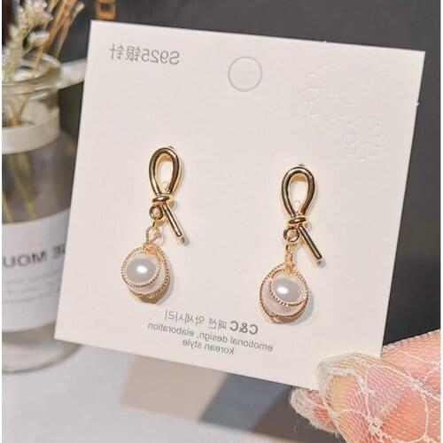 Punk Girl Fashion Earrings 2020 New Temperament Earrings Net Red Bow Tie Trendy Wild Xiaoqiao Pearl Earrings Women 925 Ayar