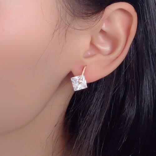2019 New Vintage Earrings Gold color big Crystal CZ Bling stud Earrings for Women Girls Christmas Gfit Fashion Wedding Jewelry