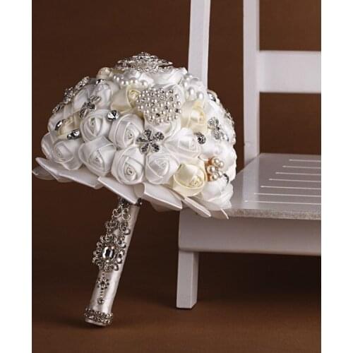 2017 new Hot sale Handmade Top Quality Beaded Brooch Silk Bride Wedding Bouquet Bridesmaid Artificial Flower Customizable