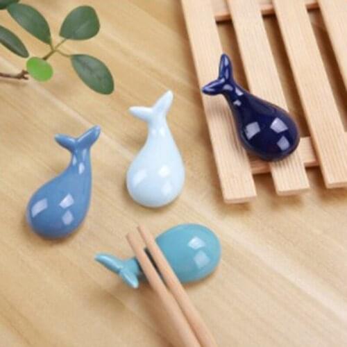 Cute Whale Shape Ceramic Chopsticks Holder Chopsticks Japanese Style Kitchen Tableware Chopsticks Stand Study Pen Holder Crafts