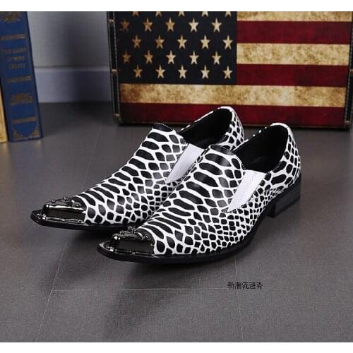 Italian shoes men steel toe zapatos hombre men spike shoes black polka dot pointed toe suit brands dress wedding shoes loafers