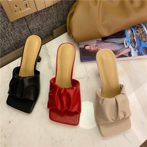 2020 New Brand Women Slipper Fashion Pleated Summer Sandal Sexy Thin High Heel Slip On Slides Summer Outdoor Dress Shoes